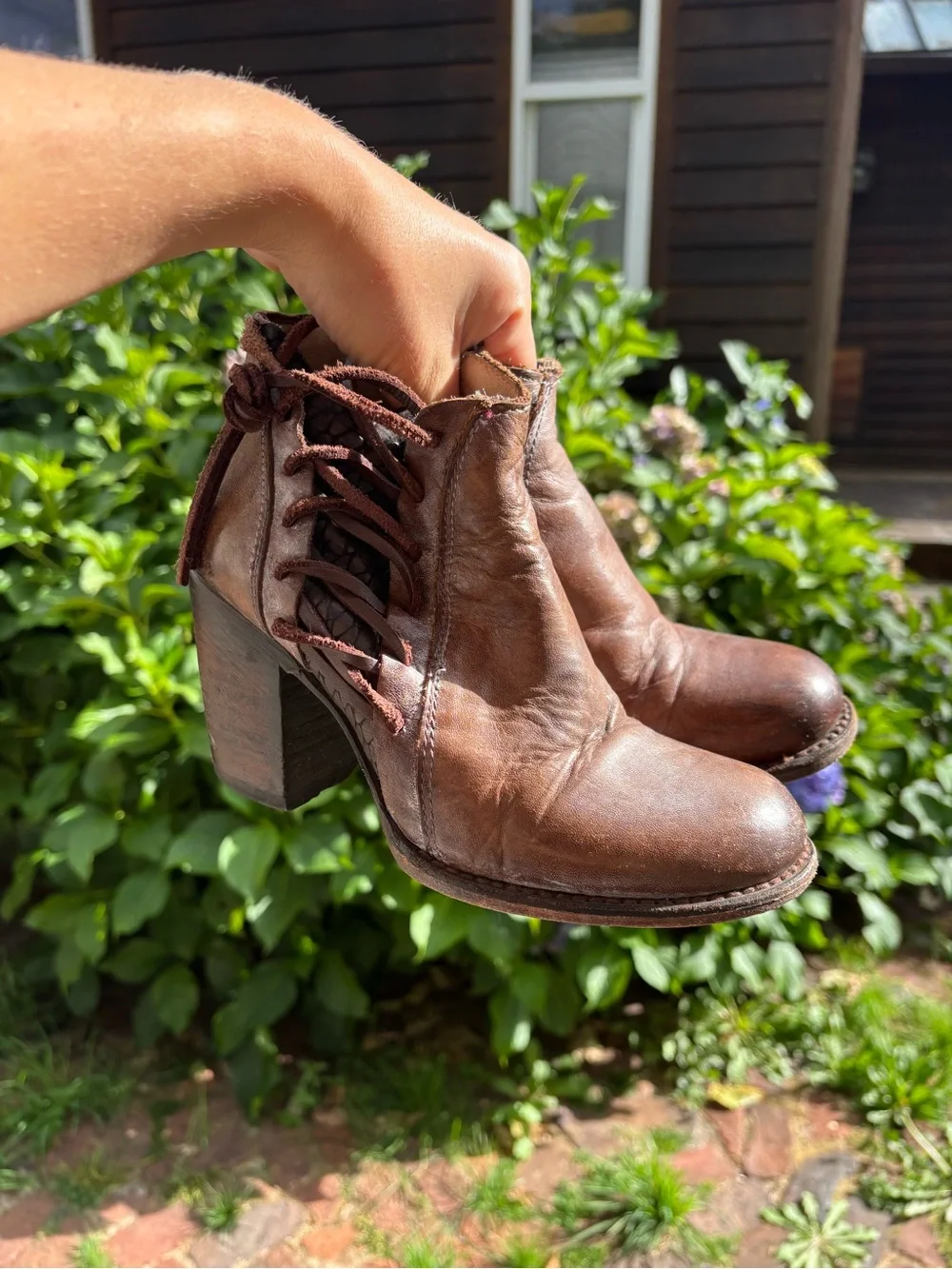 FreeBird Women's Brown Leather Lace-Up Block Heel Ankle Boots